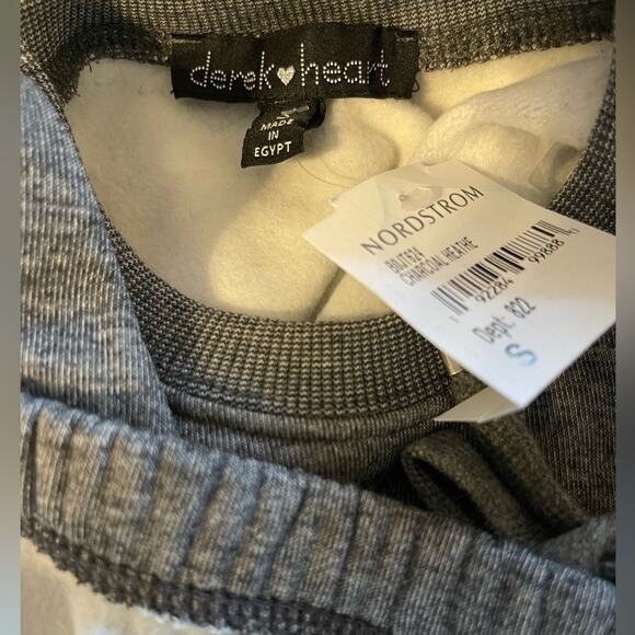Derek Heart NWT Small Womens Heathered Charcoal Gray Pullover Fleece Sweatshirt - Picture 5 of 5